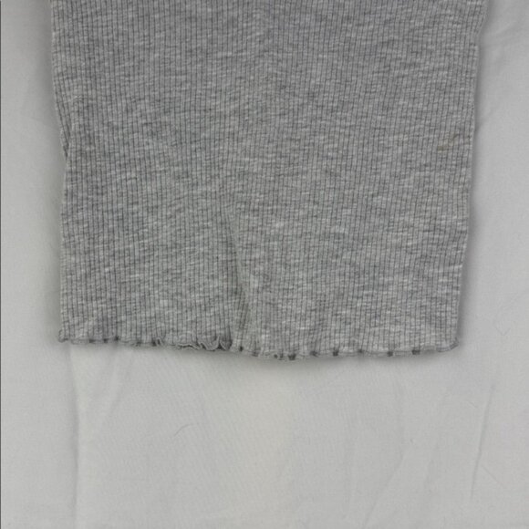 Art Class Light Gray V-Neck Ribbed Tee Girls Size Small 6/6x - Picture 4 of 6